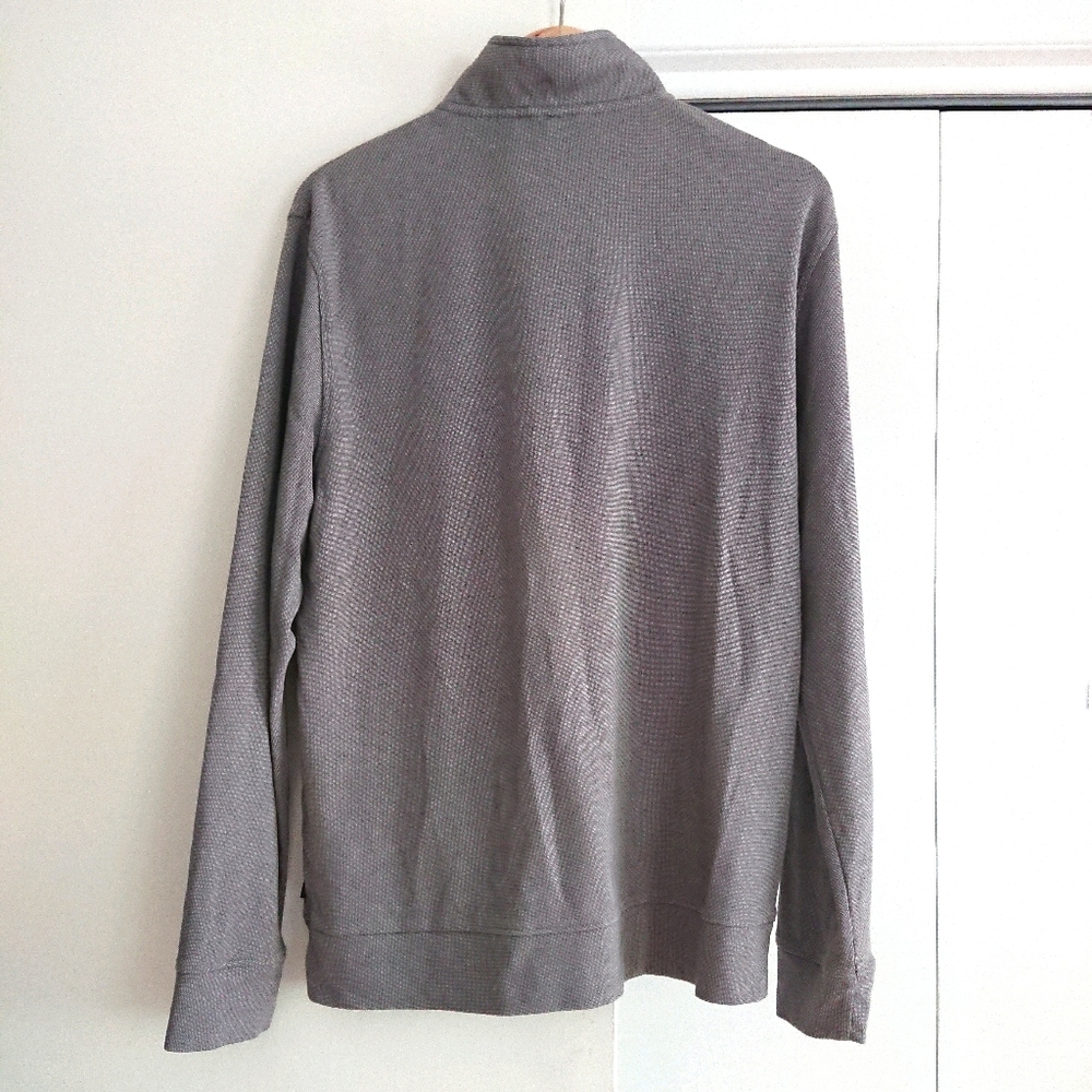 ๐2/$25๐ Calvin Klein Grey Houndstooth Quarter-Zip Long Sleeve Top - Picture 3 of 8